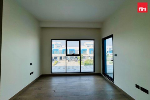 Maison de ville à Dubai, 4 chambres, 144 m², № 133120 - photo 2