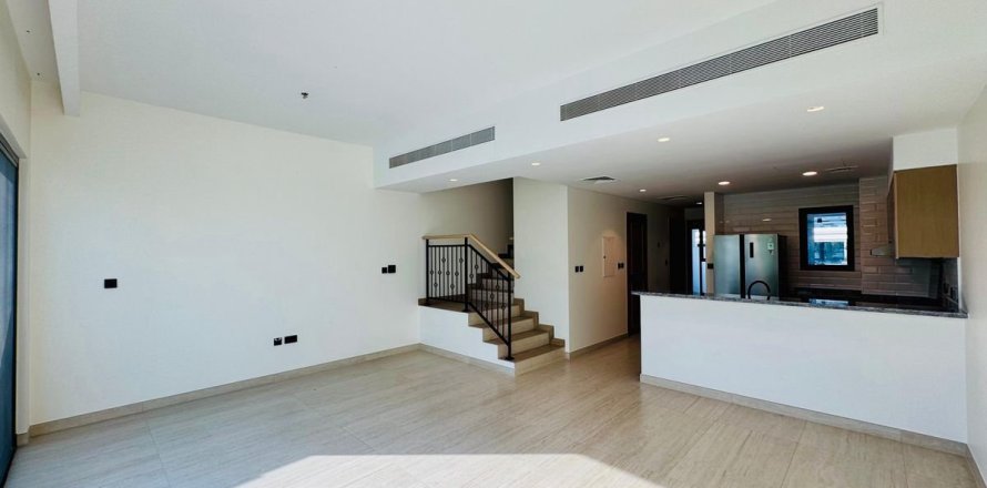 Maison de ville à Dubai, 4 chambres, 144 m², № 133120