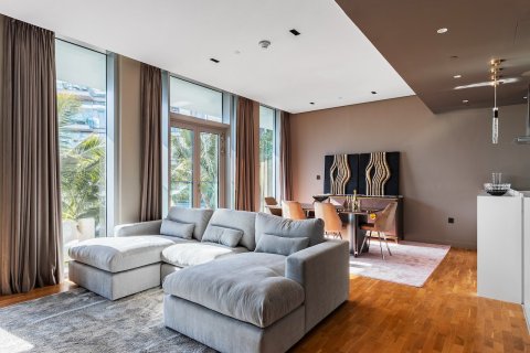 Appartement à Dubai, 2 chambres, 124.61 m², № 5585