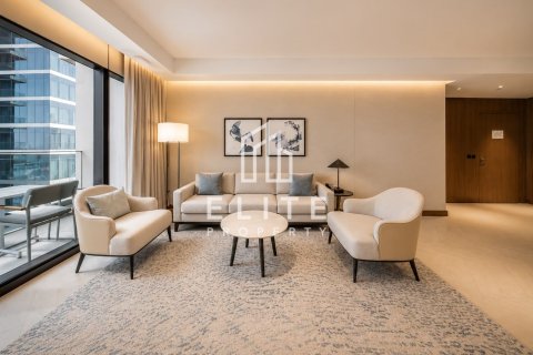 Apartment in The Address Residences Dubai Opera, Downtown Dubai (Downtown Burj Dubai), Dubai 3 bedrooms, 156 sq.m. № 141282 - photo 3