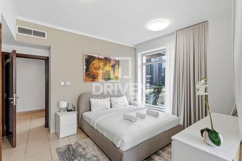 Снять в аренду квартиру в Burj Views, Даунтаун Дубай (Даунтаун Бурдж Дубай), Дубай: 2 спальни, 126.53м², № 128815 - фото 12