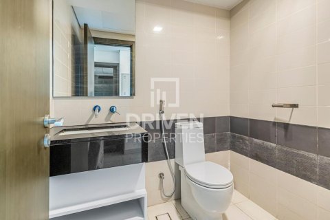 Снять в аренду квартиру в The Lofts, Даунтаун Дубай (Даунтаун Бурдж Дубай), Дубай: 1 спальня, 69.21м², № 128816 - фото 9