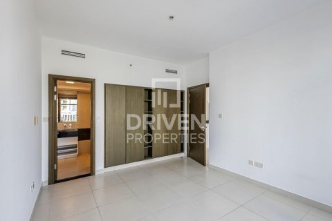Снять в аренду квартиру в The Lofts, Даунтаун Дубай (Даунтаун Бурдж Дубай), Дубай: 1 спальня, 69.21м², № 128816 - фото 5