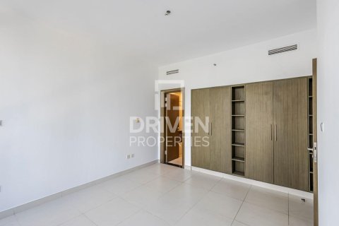 Снять в аренду квартиру в The Lofts, Даунтаун Дубай (Даунтаун Бурдж Дубай), Дубай: 1 спальня, 69.21м², № 128816 - фото 6