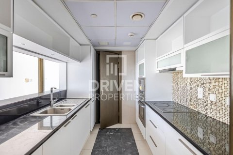 Снять в аренду квартиру в The Lofts, Даунтаун Дубай (Даунтаун Бурдж Дубай), Дубай: 1 спальня, 69.21м², № 128816 - фото 8