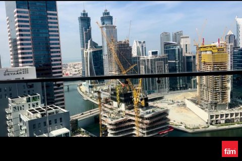 Apartment in Business Bay, Dubai 1 bedroom, 73 sq.m. № 92021 - photo 10