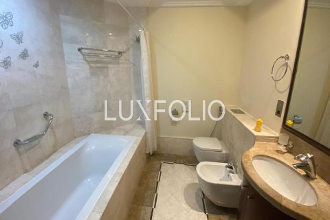 Appartement à Palm Jumeirah, Dubai, 1 chambre, 102 m², № 46111 - photo 9