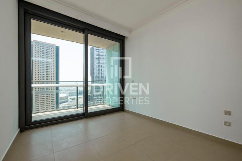 Снять в аренду квартиру в Burj Vista, Даунтаун Дубай (Даунтаун Бурдж Дубай), Дубай: 2 спальни, 129.32м², № 129738 - фото 8