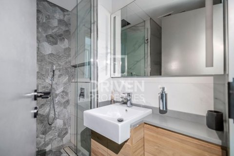 Снять в аренду квартиру в MAG 318, Бизнес-Бэй, Дубай: 2 спальни, 96.99м², № 129746 - фото 10