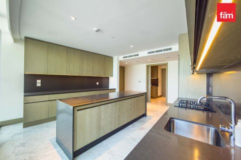 Apartment in Downtown Dubai (Downtown Burj Dubai), Dubai 5 bedrooms, 692.5 sq.m. № 112941 - photo 7