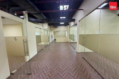 Shop in Al Furjan, Dubai 197.3 sq.m. № 124206 - photo 6