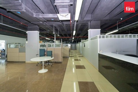 Shop in Al Furjan, Dubai 197.3 sq.m. № 124206