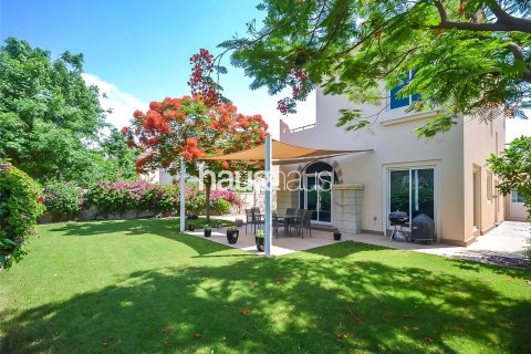Villa à Dubai Sports City, Dubai, 4 chambres, 350 m², № 44515