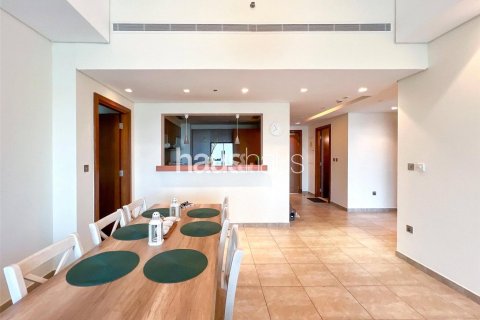 Снять в аренду квартиру в Marina Residences, Пальма Джумейра, Дубай: 2 спальни, 173м², № 44516 - фото 3