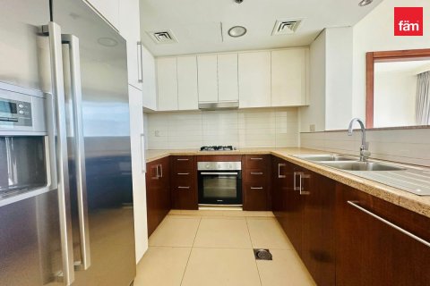 Apartment in Downtown Dubai (Downtown Burj Dubai), Dubai 2 bedrooms, 120.1 sq.m. № 118862 - photo 4