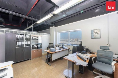 Shop in Al Furjan, Dubai 464.5 sq.m. № 124240 - photo 4