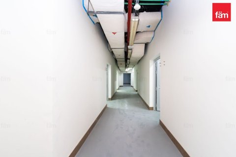 Shop in Al Furjan, Dubai 163.5 sq.m. № 124234 - photo 10