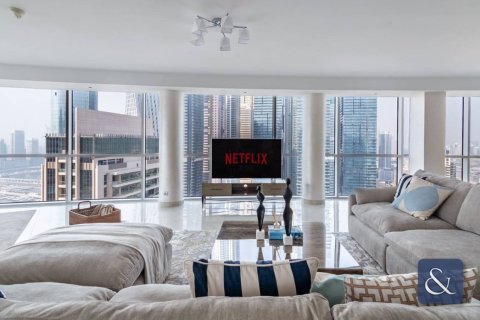Penthouse in Dubai Marina, Dubai 4 bedrooms, 509 sq.m. № 98582 - photo 4