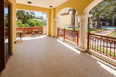 Appartement à Palm Jumeirah, Dubai, 2 chambres, 183 m², № 134140 - photo 10