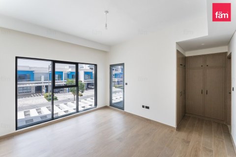 Townhouse in Dubai 4 bedrooms, 144 sq.m. № 141314 - photo 10
