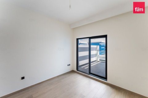 Townhouse in Dubai 4 bedrooms, 144 sq.m. № 141314 - photo 27