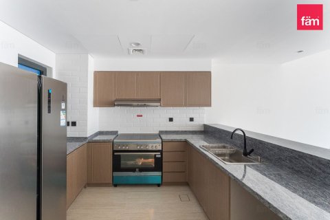 Townhouse in Dubai 4 bedrooms, 144 sq.m. № 141314 - photo 3