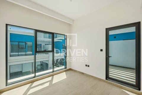 Снять в аренду таунхаус в Damac Lagoons, Дубай: 4 спальни, 144м², № 128403 - фото 12