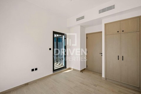 Снять в аренду таунхаус в Damac Lagoons, Дубай: 4 спальни, 144м², № 128403 - фото 13