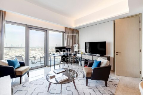 Снять в аренду квартиру в Address Harbour Point, Dubai Creek Harbour (The Lagoons), Дубай: 1 спальня, 72.46м², № 128414 - фото 3