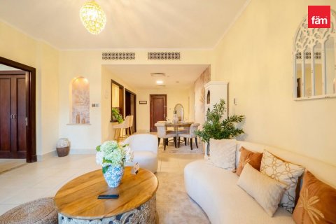 Apartamento en Old Town, Dubai, 2 dormitorios, 123.7 m², № 137731 - foto 2