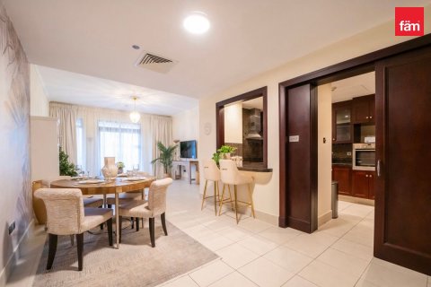 Apartment in Old Town, Dubai 2 bedrooms, 123.7 sq.m. № 137731