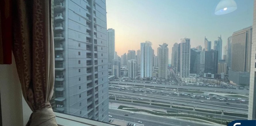 Квартира в Джумейра Лейк Тауэрс, Дубай, 1 спальня, 92м², № 75683
