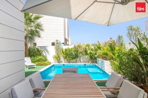 Villa en Dubai, 4 dormitorios, 388.4 m², № 141444 - foto 18