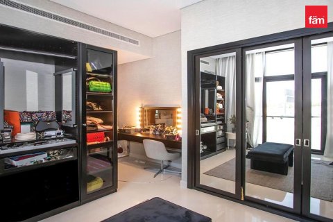 Villa en Dubai, 4 dormitorios, 388.4 m², № 141444 - foto 6