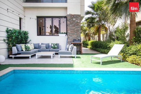 Villa en Dubai, 4 dormitorios, 388.4 m², № 141444 - foto 17