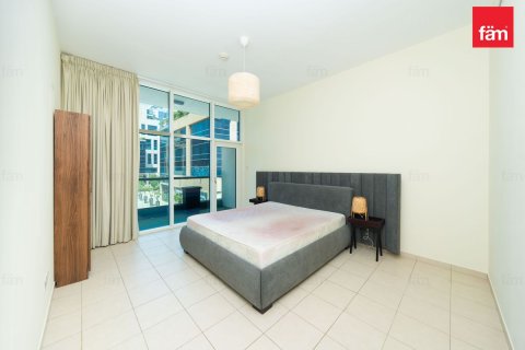 Appartement à Business Bay, Dubai, 1 chambre, 123.5 m², № 133935 - photo 6