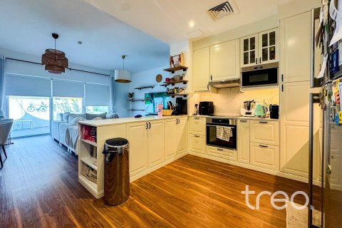 Townhouse in EMAAR South, Dubai South (Dubai World Central), Dubai 2 bedrooms, 158.86 sq.m. № 133933 - photo 11