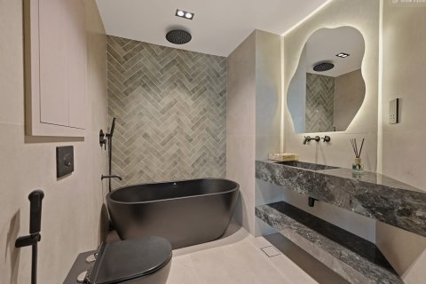 Appartement à Dubai, 2 chambres, 129 m², № 123836 - photo 13