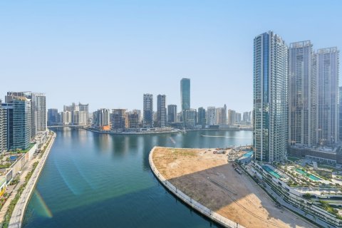 Appartement à Dubai, 2 chambres, 129 m², № 123836