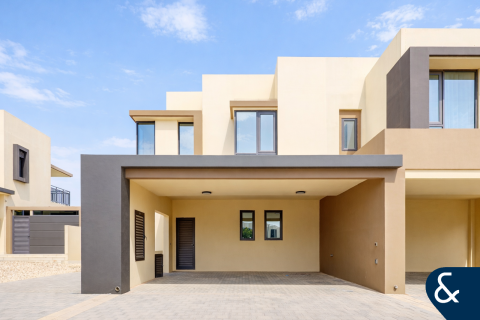 Villa in Maple at Dubai Hills Estate, Dubai Hills Estate, Dubai 4 bedrooms, 280 sq.m. № 88434 - photo 2