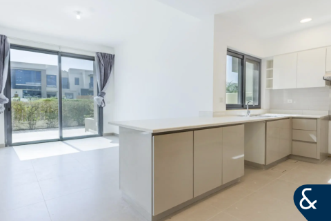 Villa in Maple at Dubai Hills Estate, Dubai Hills Estate, Dubai 4 bedrooms, 280 sq.m. № 88434 - photo 6