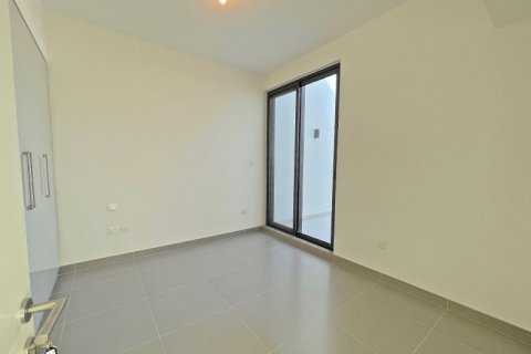 Снять в аренду виллу в Дубай Хилс Эстейт, Дубай: 3 спальни, 207м², № 101344 - фото 7