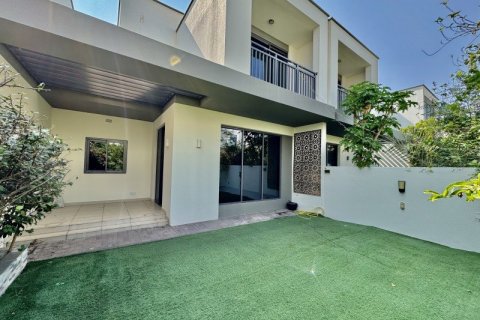 Villa à Dubai Hills Estate, Dubai, 3 chambres, 207 m², № 101344