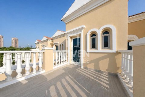 Maison de ville à Jumeirah Village Triangle, Dubai, 2 chambres, 180.05 m², № 138226 - photo 18