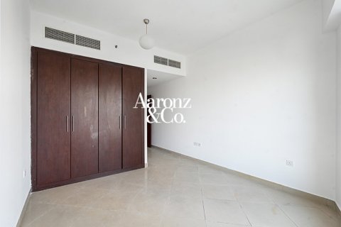 Appartement à Icon Tower 2, Jumeirah Lake Towers, Dubai, 2 chambres, 122 m², № 142040 - photo 5
