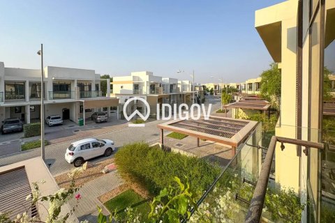 Townhouse in Dubai 3 bedrooms, 252.97 sq.m. № 121078