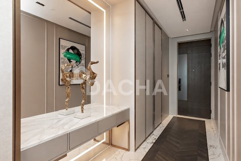 Apartment in The Address Jumeirah Resort and Spa, Jumeirah Beach Residence, Dubai 5 bedrooms, 394 sq.m. № 137969 - photo 15