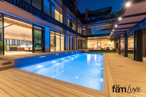 Купить виллу в Умм-аль-Шеифе, Дубай: 5 спален, 1393.5м², № 133004 - фото 3