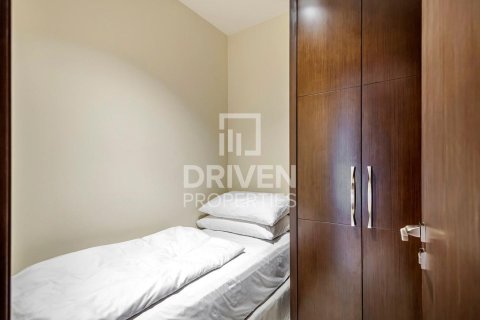Снять в аренду квартиру в The Address Residence Fountain Views, Даунтаун Дубай (Даунтаун Бурдж Дубай), Дубай: 3 спальни, 183.76м², № 136749 - фото 14