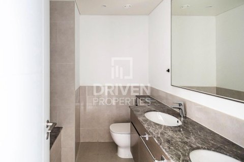 Appartement à Forte, Downtown Dubai (Downtown Burj Dubai), Dubai, 2 chambres, 101.17 m², № 129752 - photo 4